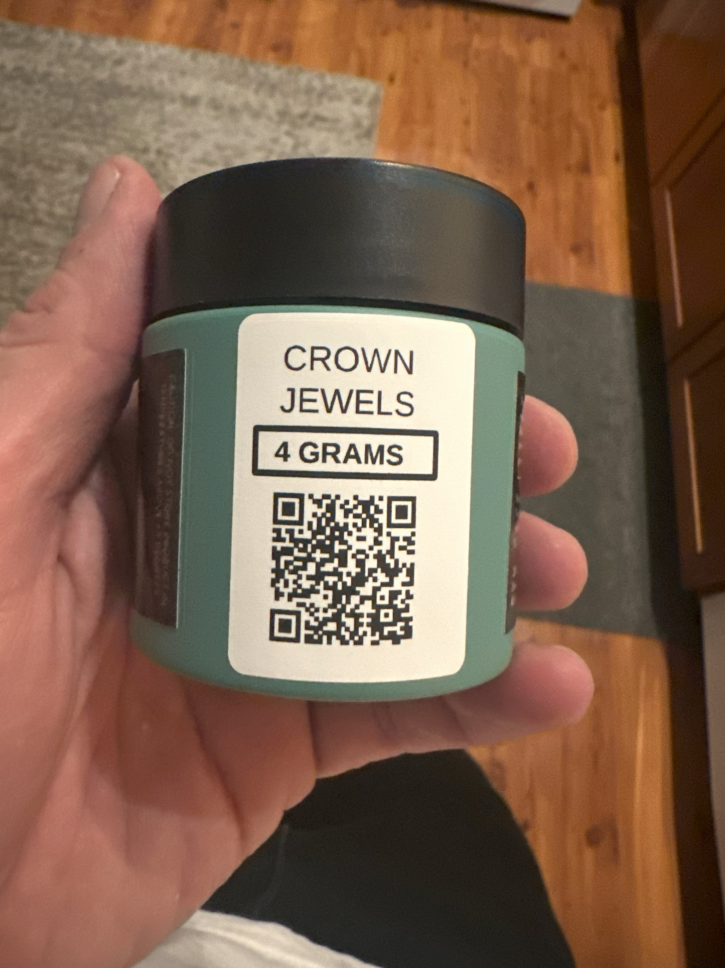 thca-flower-crown-jewels-qrcode